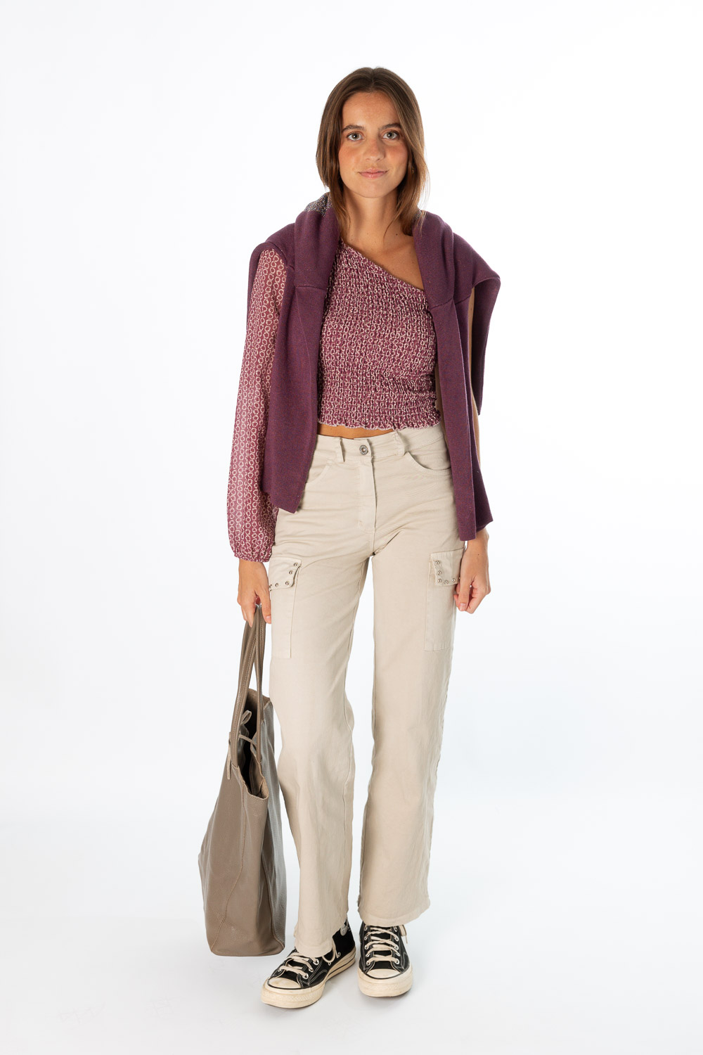 Pantalón Cargo Tachuelas Beige