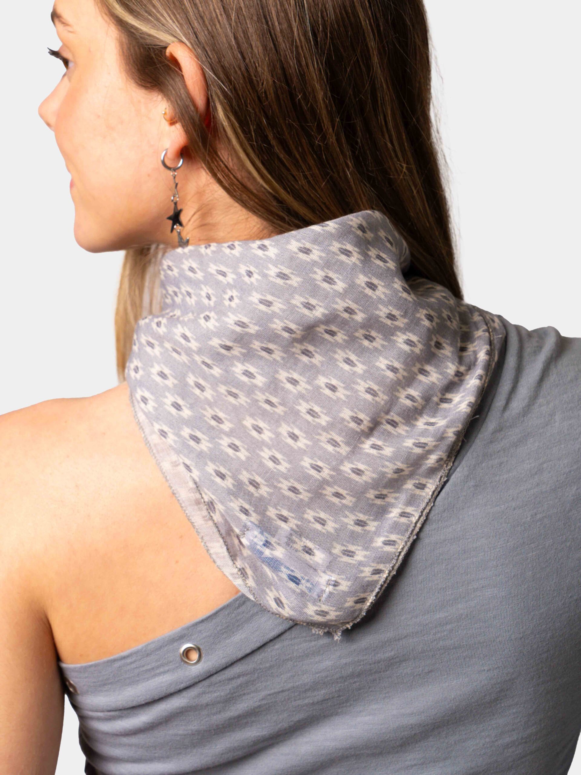 Pañuelo Maya Gris