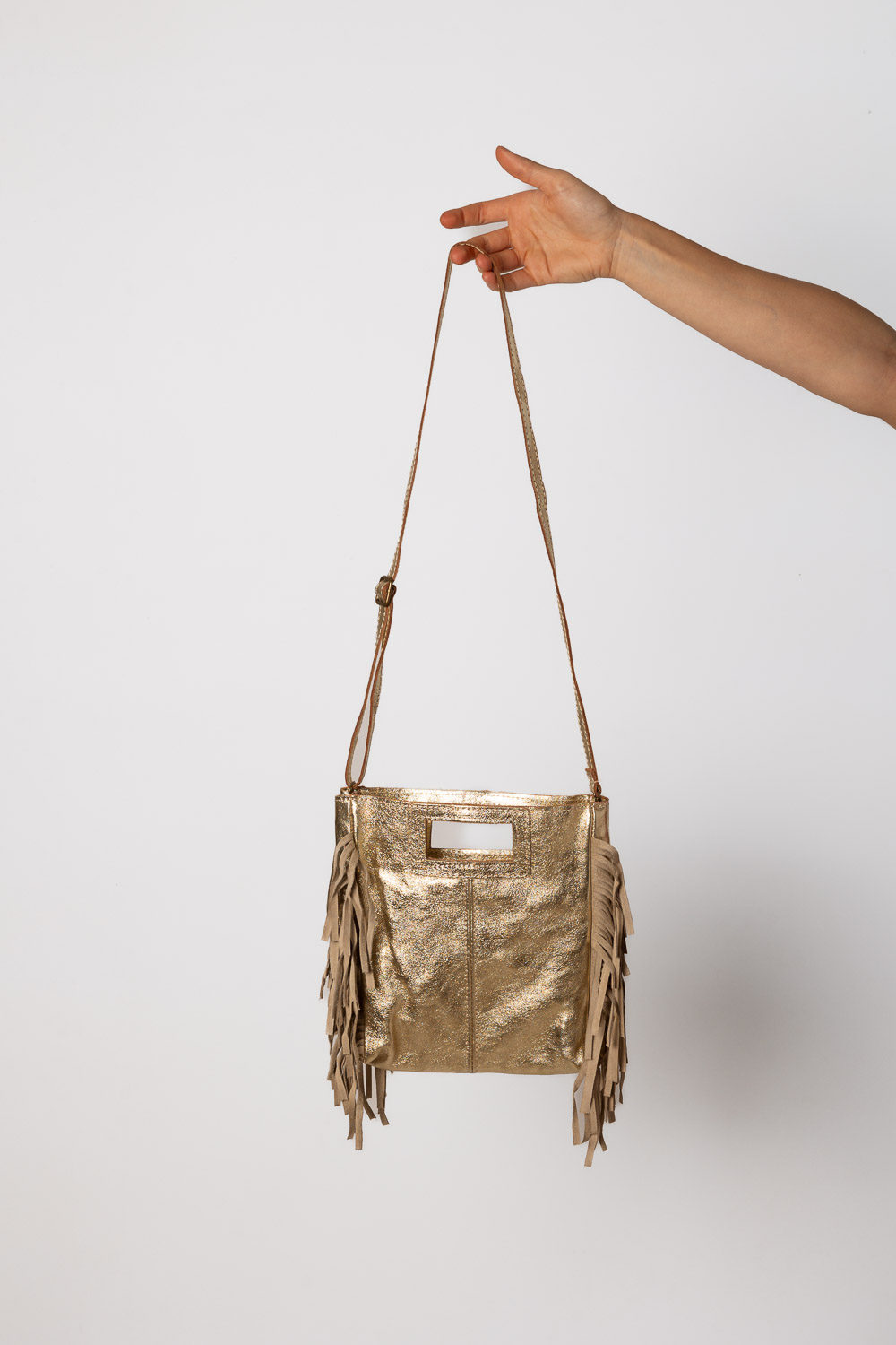 Bolso Flecos Piel Dorado